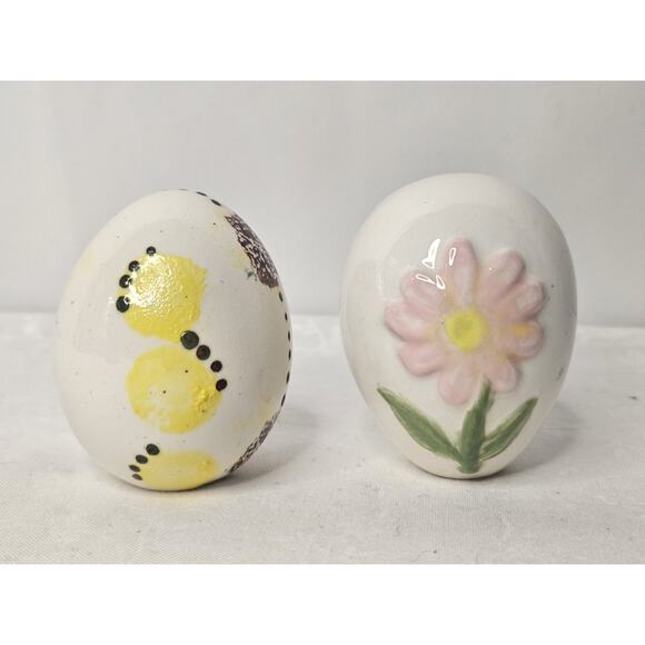 Vintage Painted Ceramic Eggs 2” Tall CCCC Colonial Candle Company 4 PC Set - Picture 2 of 10